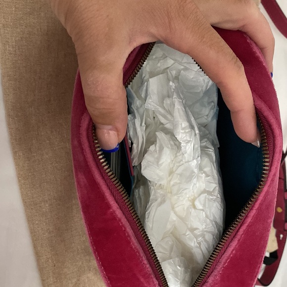 Gucci - Picture 4 of 7